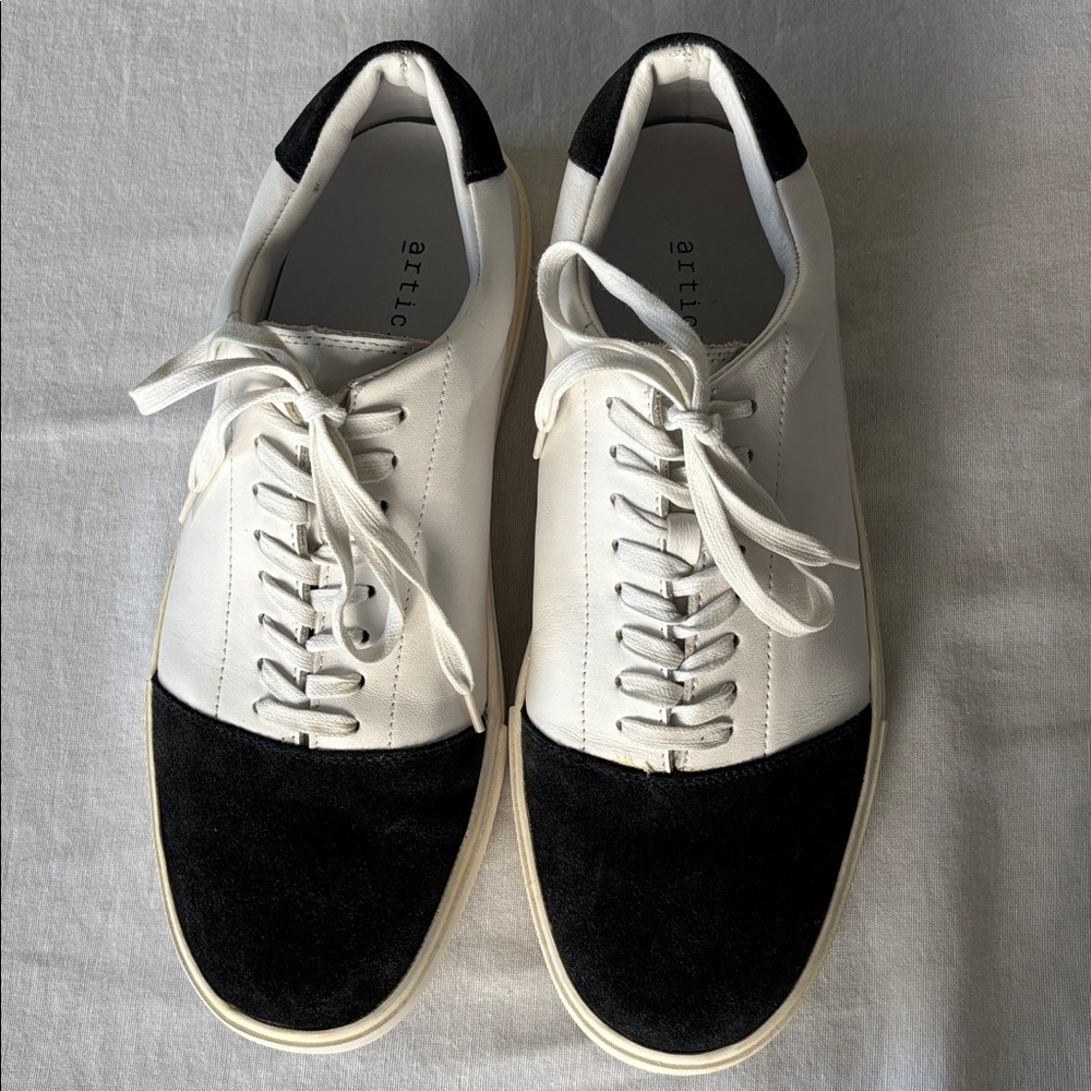 Article No. White Leather Sneakers with Black Suede Top Cap